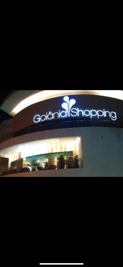 Casa Quintal Bueno! 5 Quartos Com Ar Split E Internet Ultra! Perto Do Melhor De Goiania! Marista Parques Areiao E Vaca Brava Hospital Premium Mater Dei Blue Fit Perdomo Goiania Shopping! Ngoại thất bức ảnh