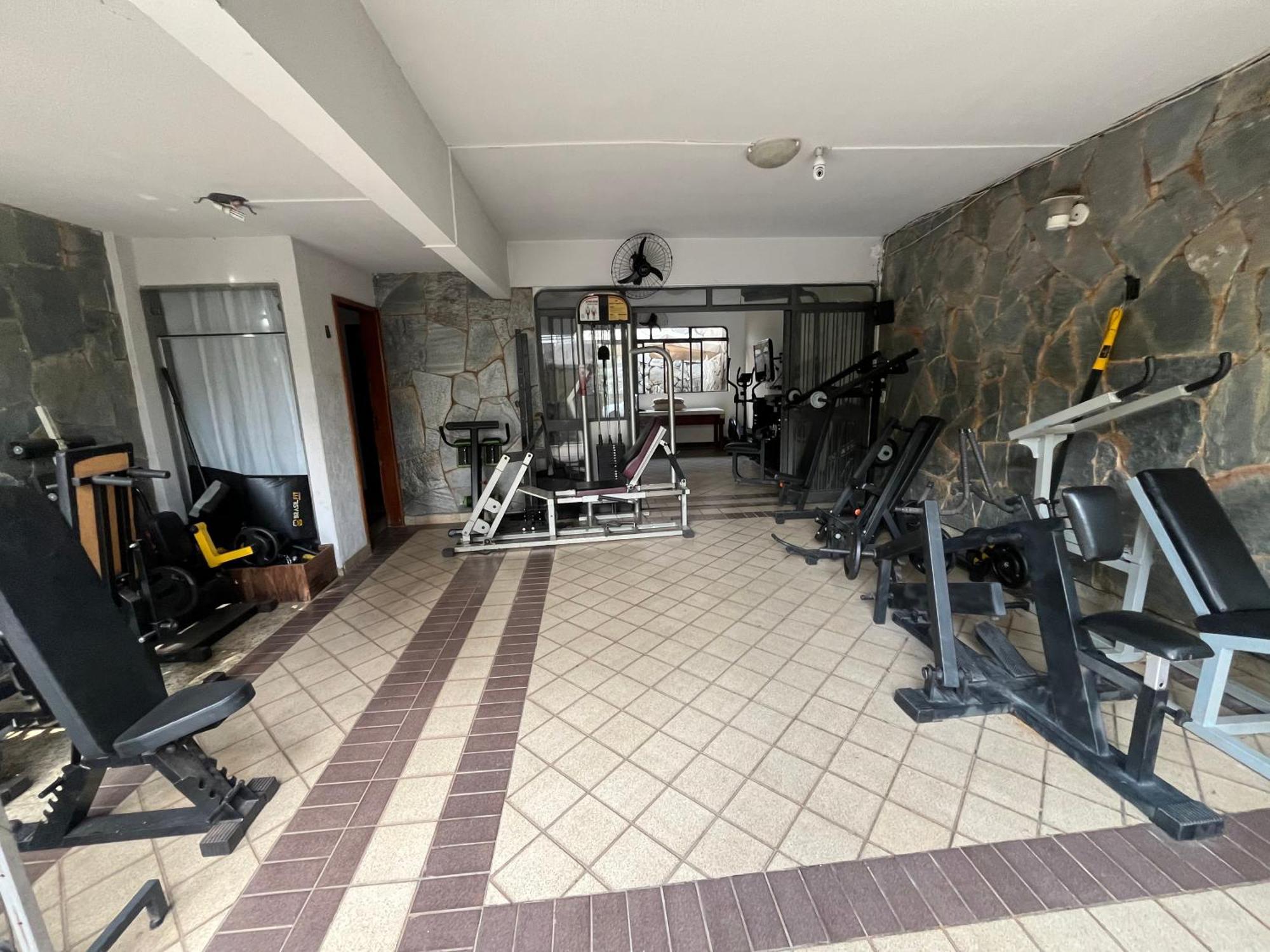 Casa Quintal Bueno! 5 Quartos Com Ar Split E Internet Ultra! Perto Do Melhor De Goiania! Marista Parques Areiao E Vaca Brava Hospital Premium Mater Dei Blue Fit Perdomo Goiania Shopping! Ngoại thất bức ảnh